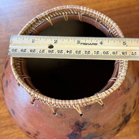 Vintage African Inspired Handcrafted Clay Ceramic Pot Brown And Red Tones - Picture 11 of 12